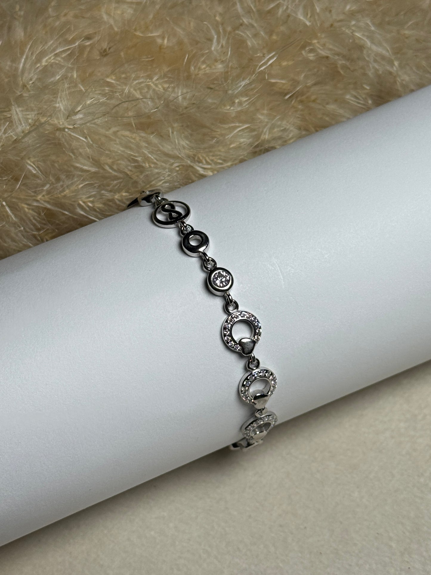 The Rilo 925 Sterling Silver Bracelet